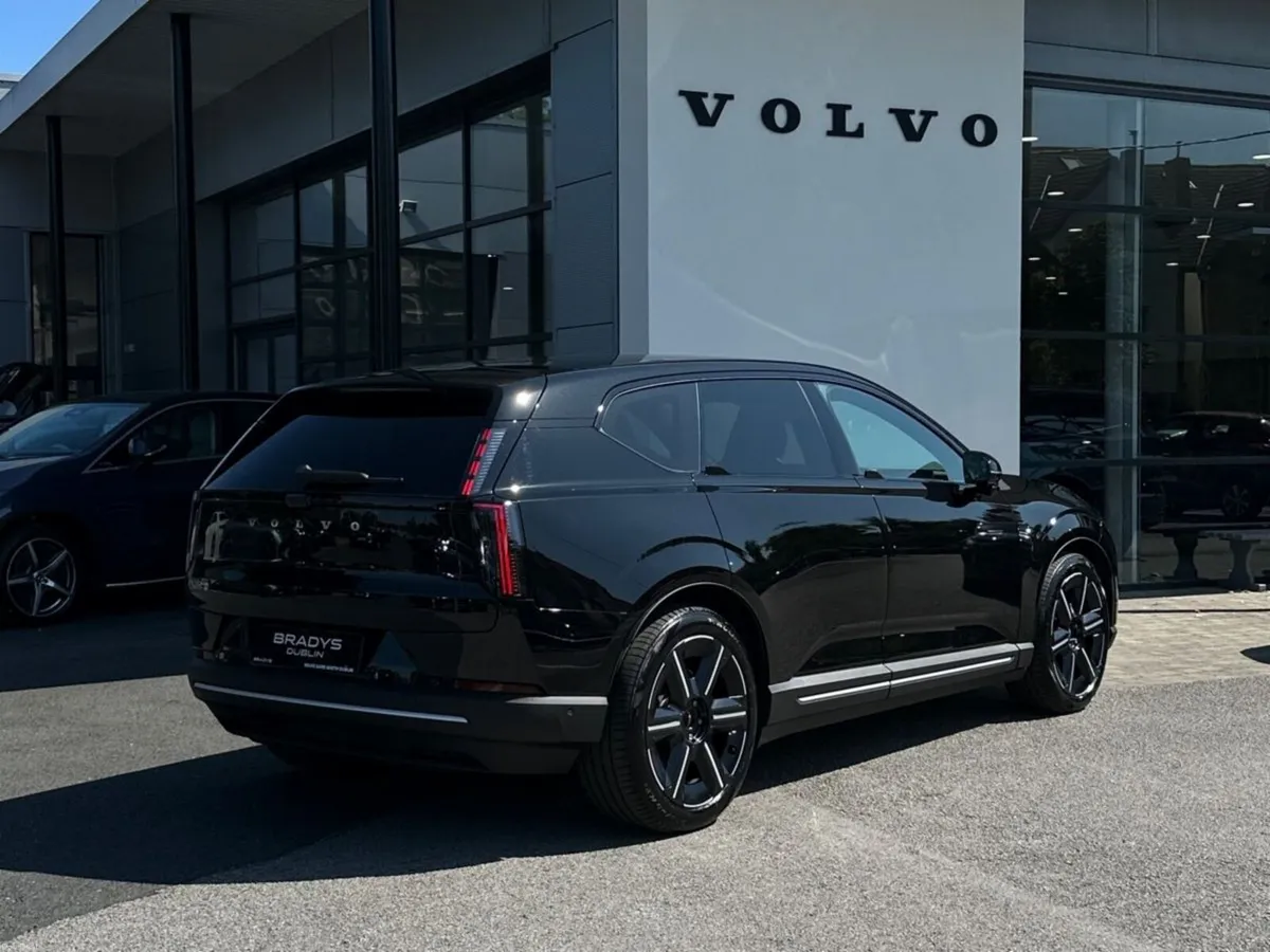Volvo EX60 All New EX60 P10 AWD Ultra--Range up to - Image 6