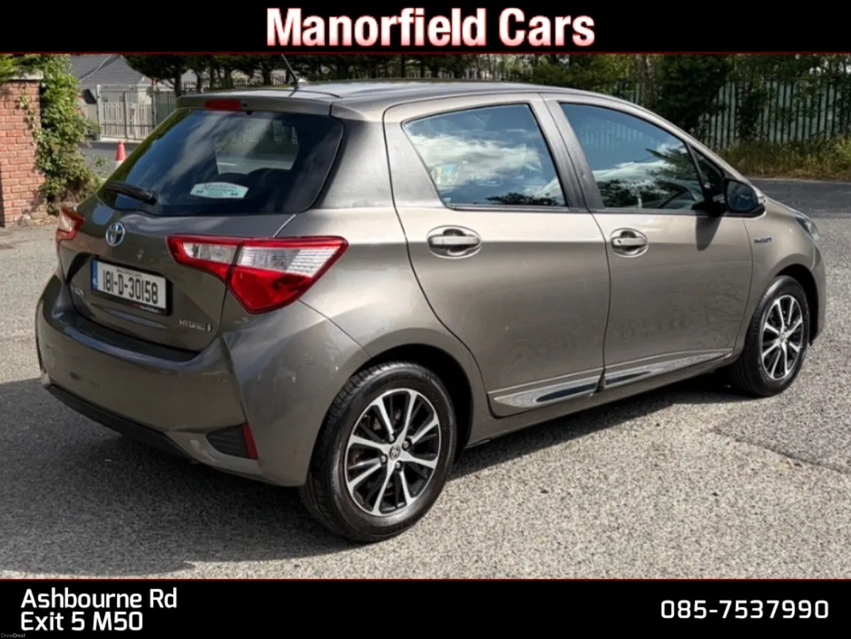 2018 Toyota Yaris Sol 1.5 Petrol Hybrid Automatic - Image 4
