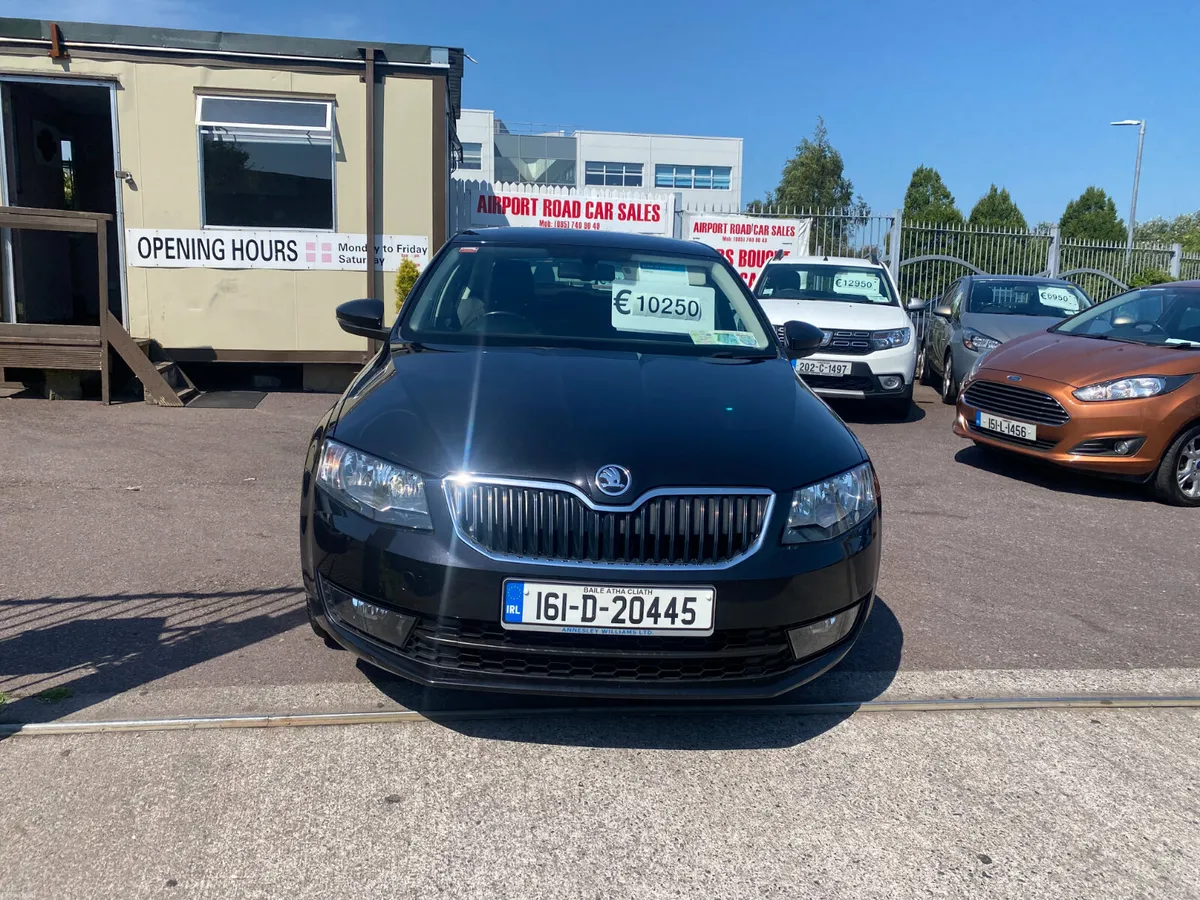 Skoda Octavia 2016 LOW MILAGE CAR - Image 2