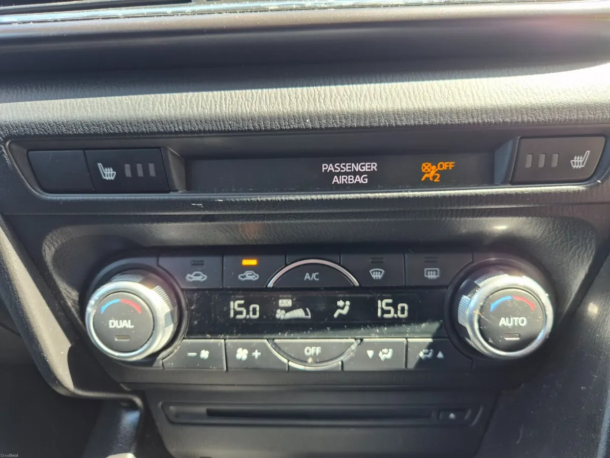 Mazda 3 2017 - Image 5