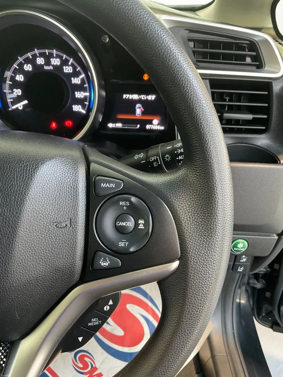 Honda Fit 2019 - Image 6