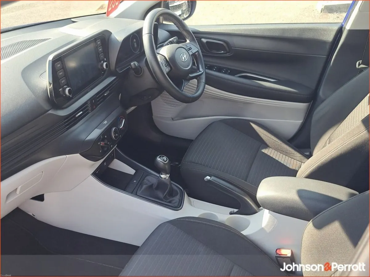 Hyundai i20 1.2 Deluxe Plus - Image 3