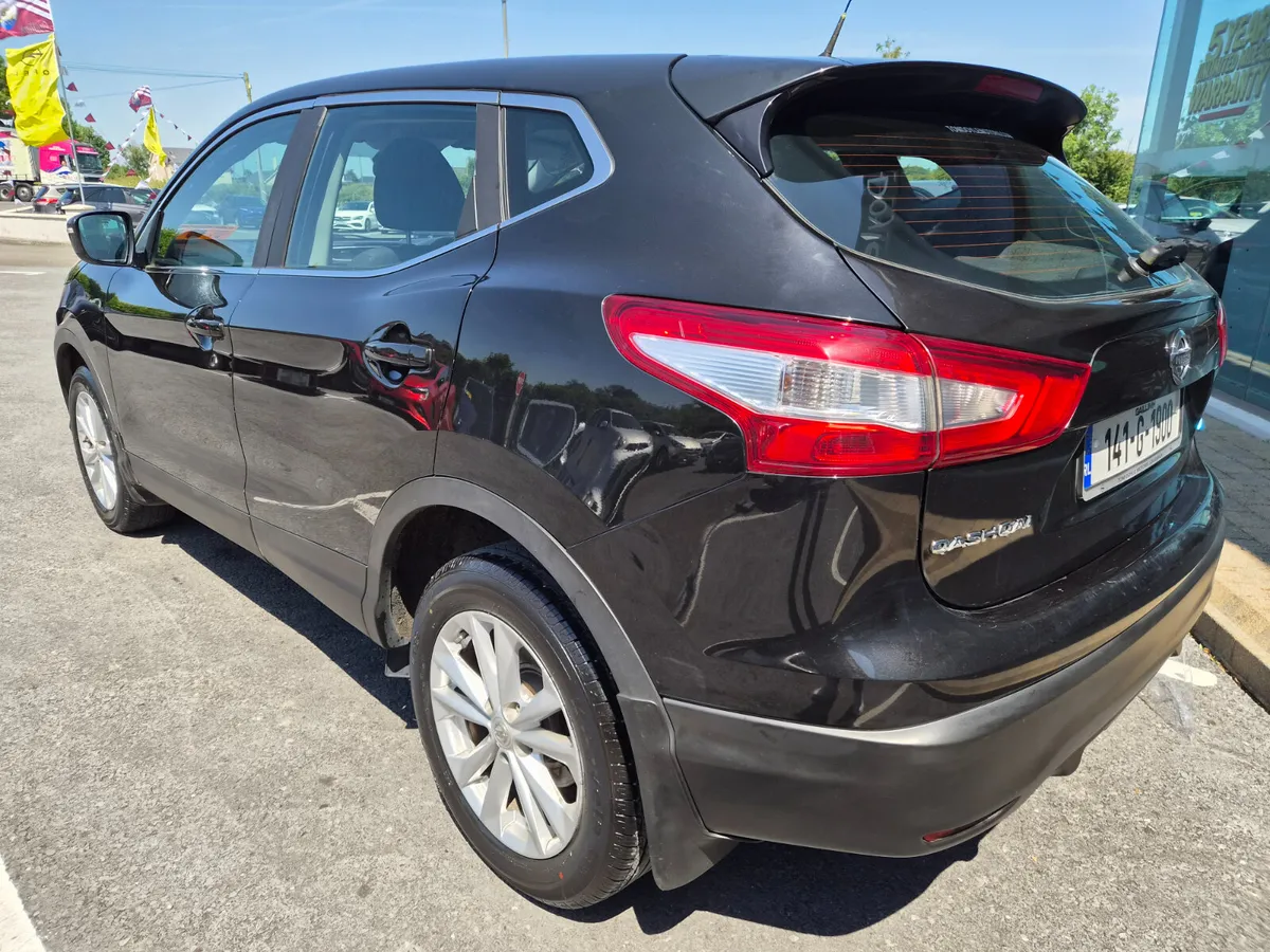 Nissan Qashqai 2014 1.5L Diesel Manual - Image 6