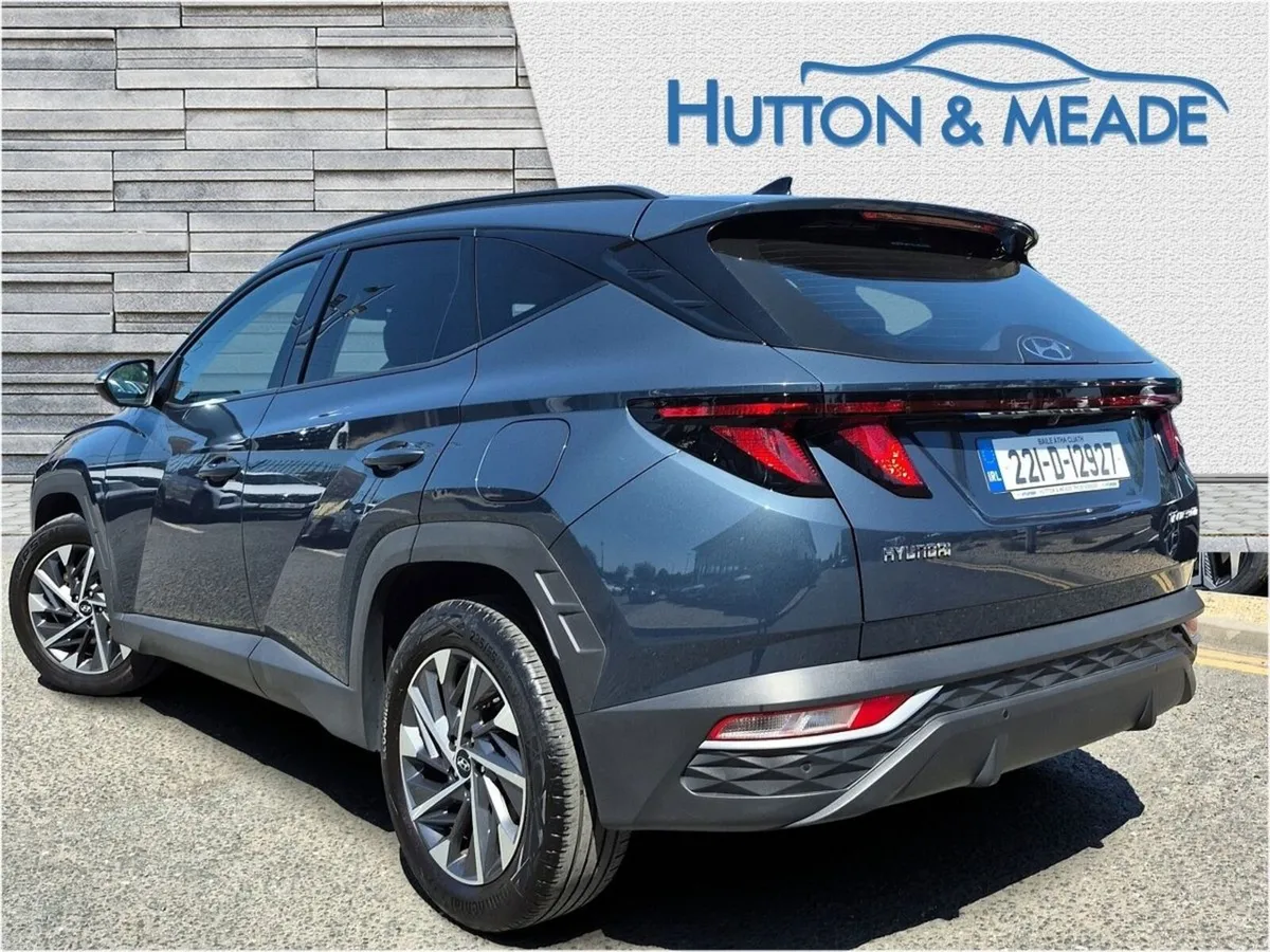 Hyundai Tucson Executive 1.6 Diesel 5dr - Image 3