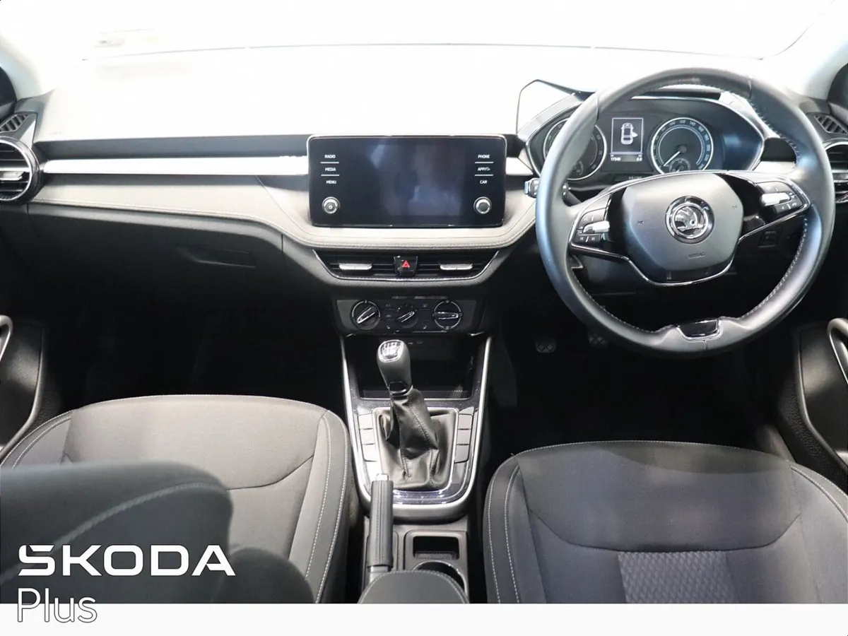 Skoda Fabia 1.0 TSI 95HP STYLE - Image 2