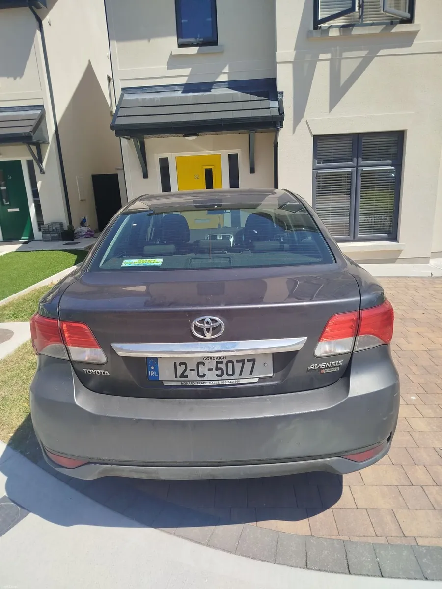 €3,995 O.N.O- 2012 Avensis 2.0D-Tax/NCT Nov 26 - Image 6
