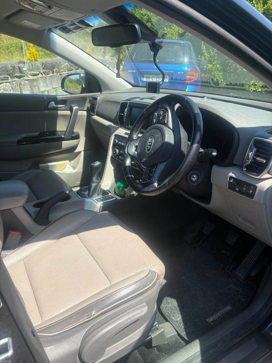 Kia Sportage 2018 - Image 2