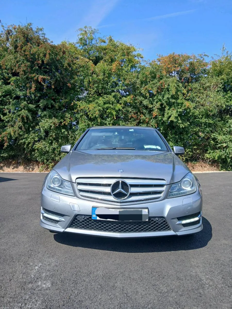 1 year NCT Mercedes C220 manual AMG line - Image 6