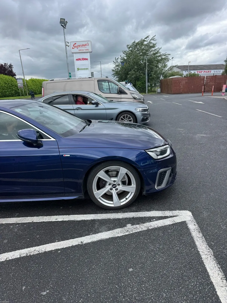 AUDI A4 S-line 2.0d - Image 3