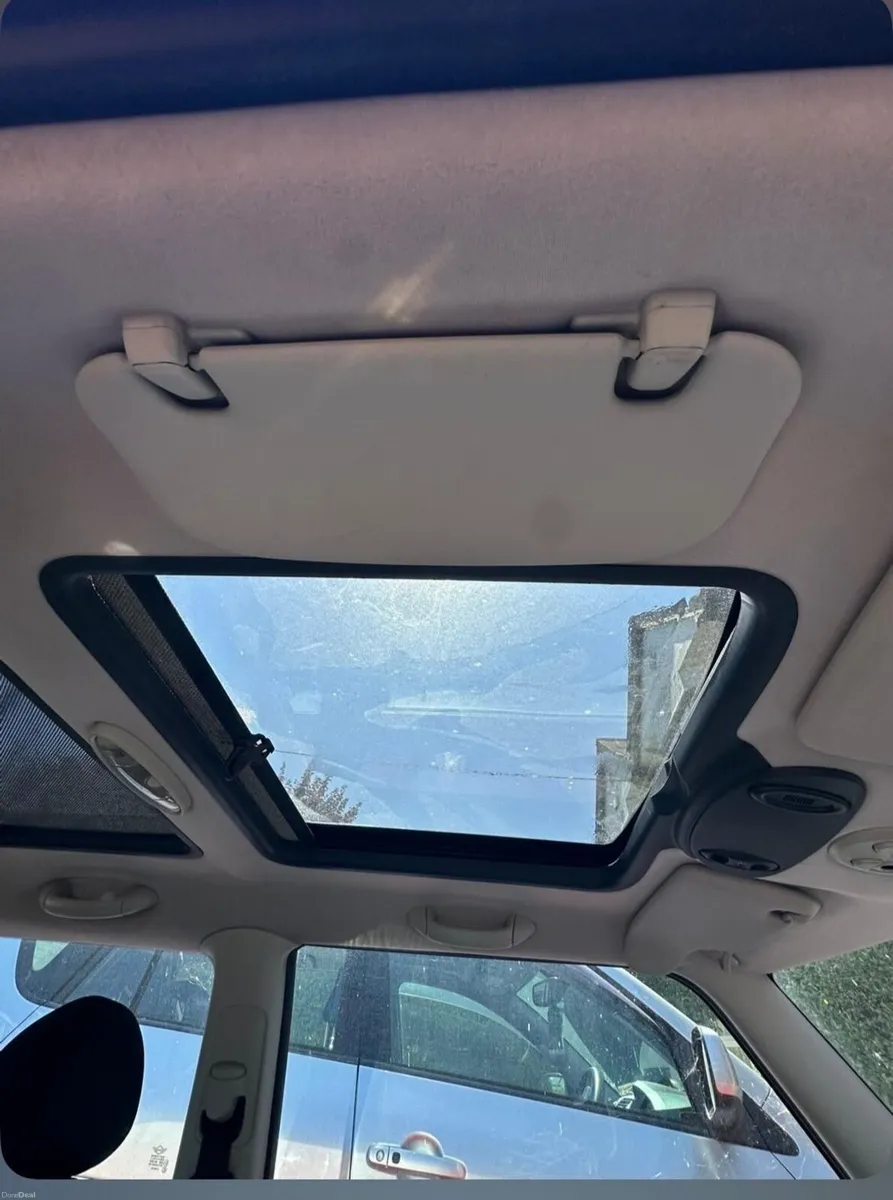 Mini One 2005. sunroof - Image 2