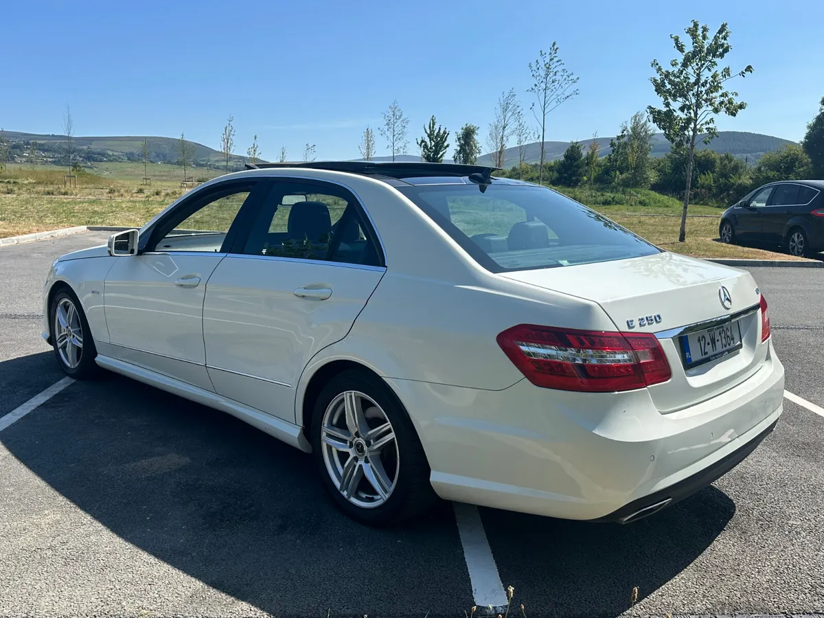 Mercedes E250 AMG Line Sunroof - Image 2