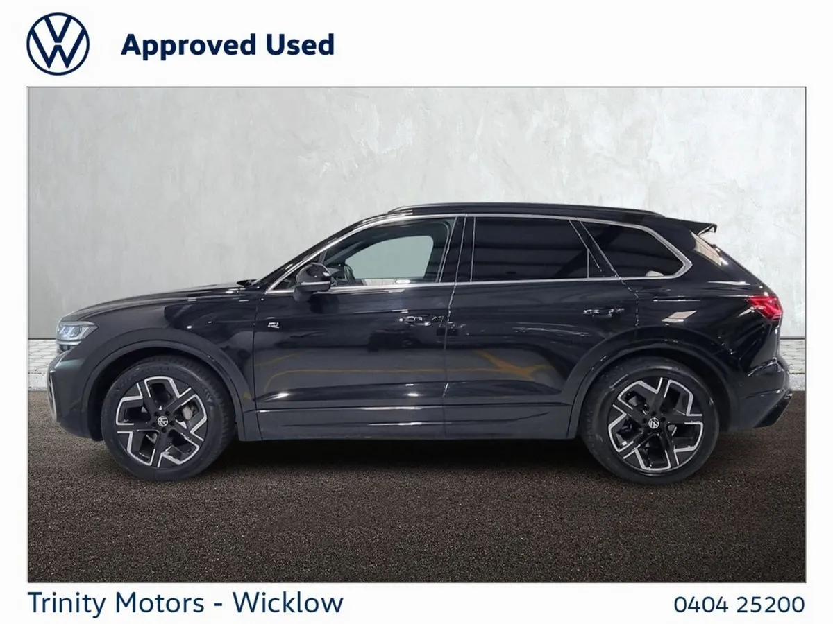 Volkswagen Touareg ** COMMERCIAL ** R-LINE ** 3.0T - Image 6