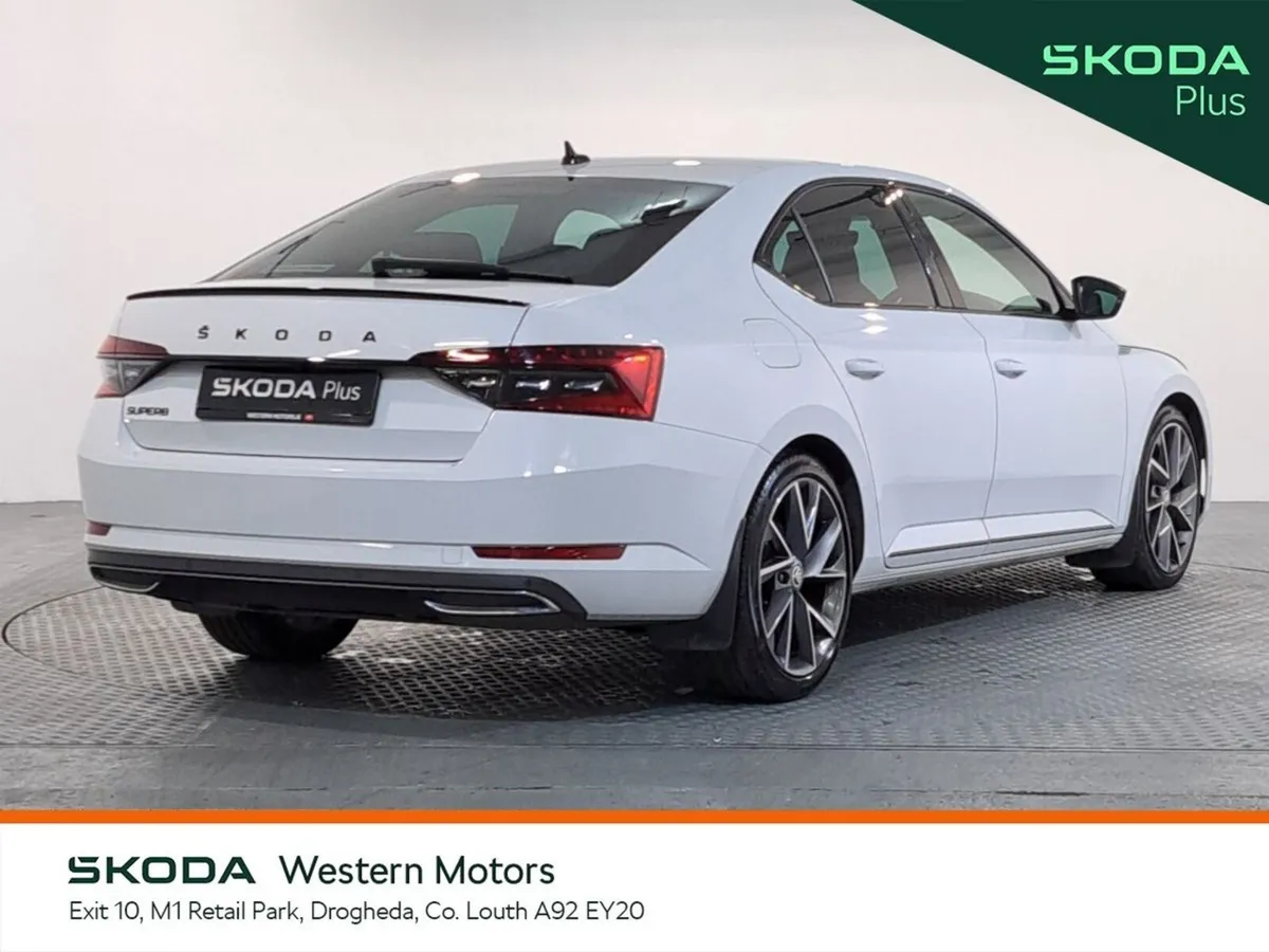 Skoda Superb SUPERB SPT 2.0TDI 150HP DSG - Image 4