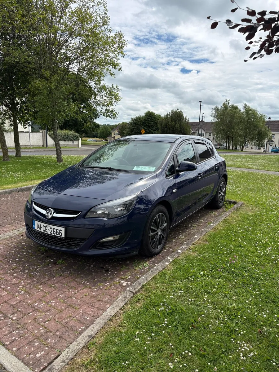 Vauxhall Astra 1.7 CDTI ECOFLEX 2014 - Image 1