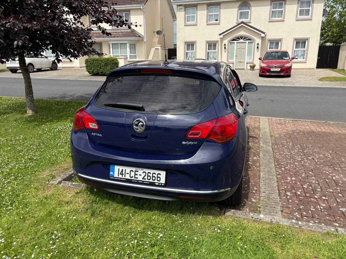 Vauxhall Astra 1.7 CDTI ECOFLEX 2014 - Image 4