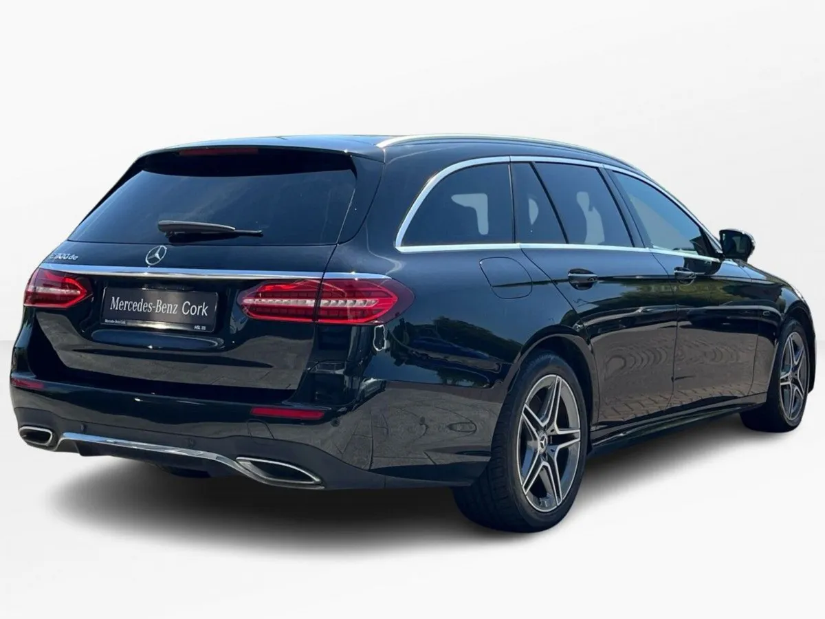 Mercedes-Benz E-Class E 300DE AMG Line Premium Est - Image 3