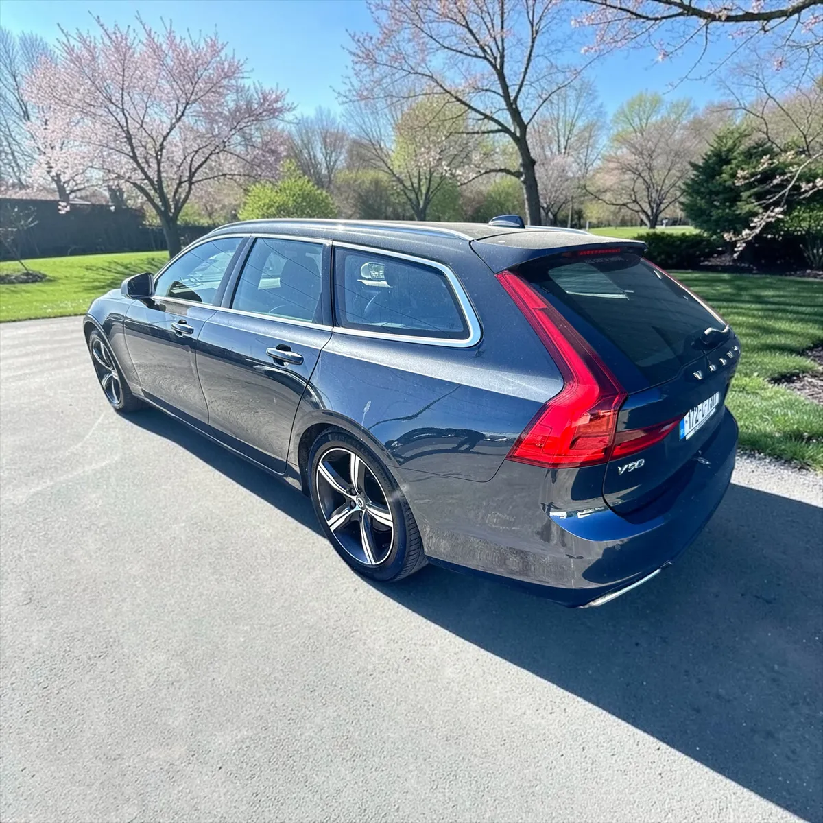 Volvo V90 2017 - Image 1