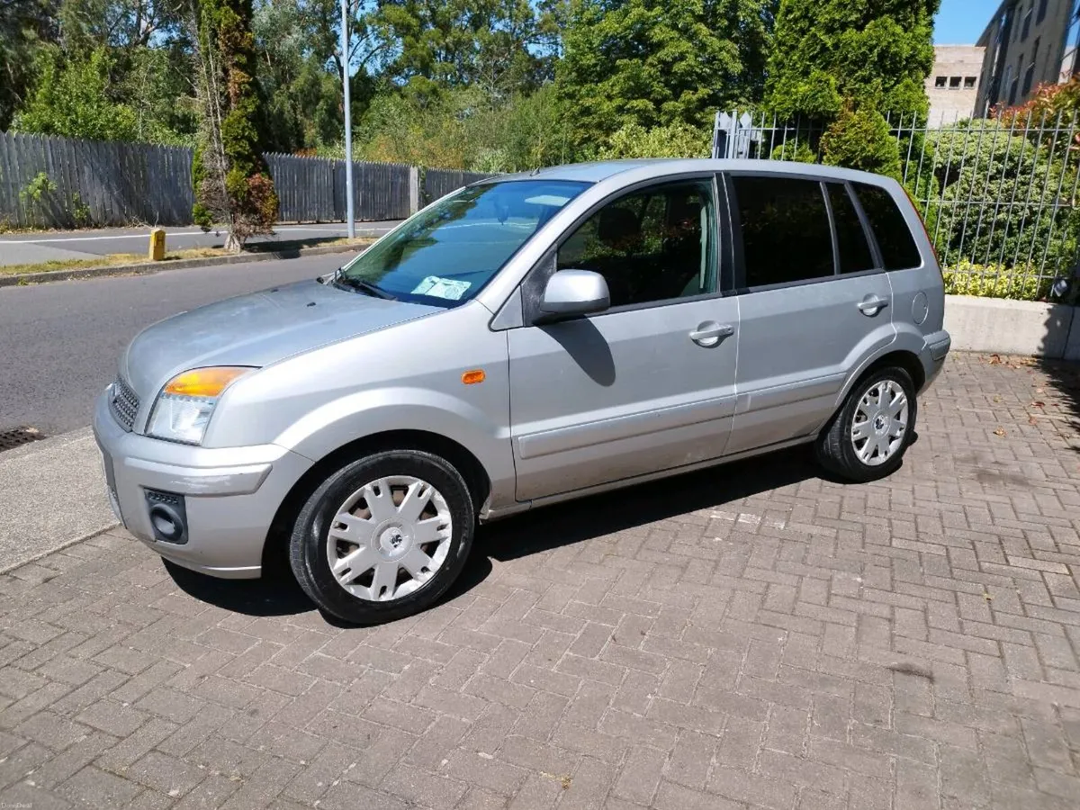 10 Ford Fusion Left Hand Drive NCT till 02/27 - Image 4