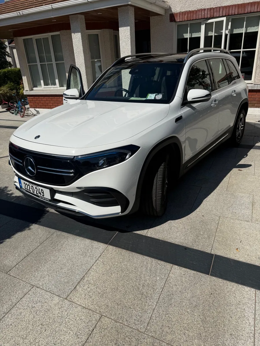 Mercedes-Benz EQB 2022 - Image 1