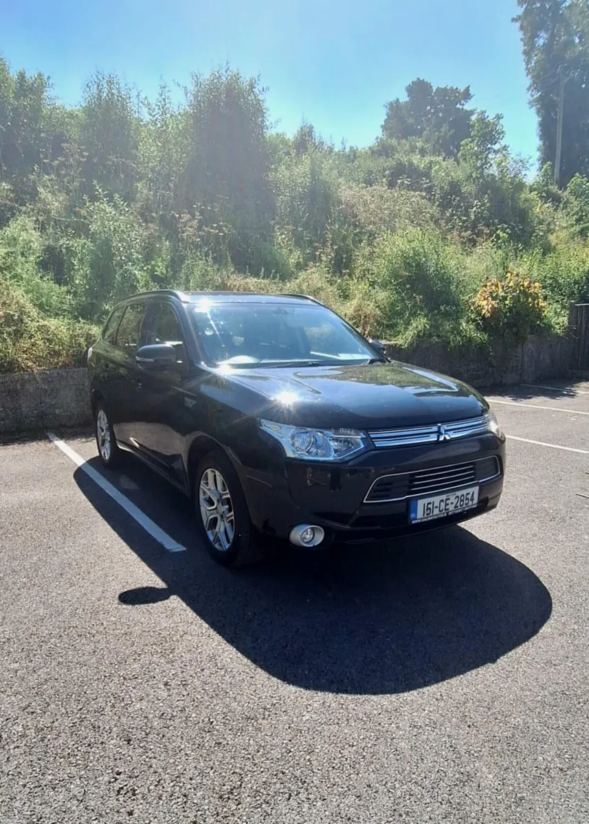 Mitsubishi Outlander - Image 2