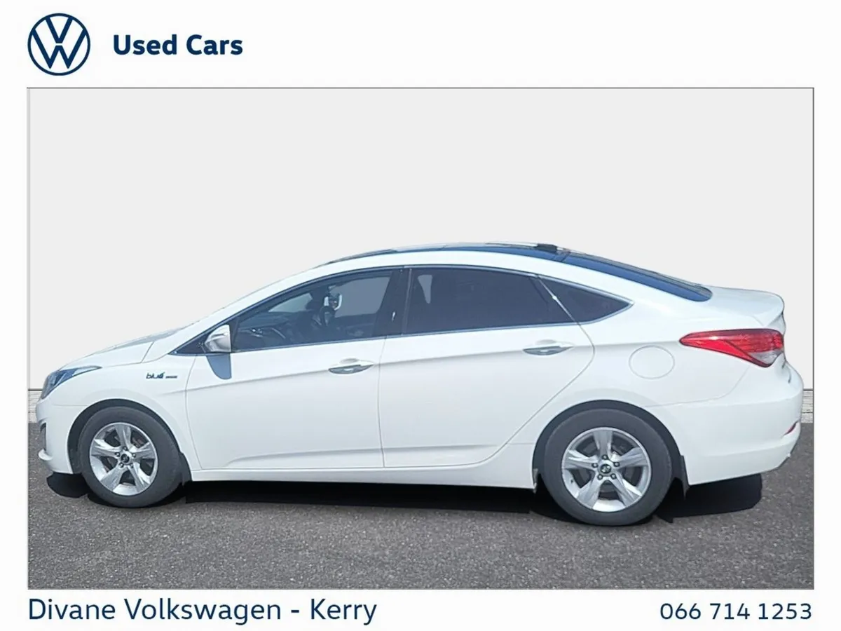 Hyundai i40 PREMIUM SUNROOF 1.7 DlESEL - Image 5