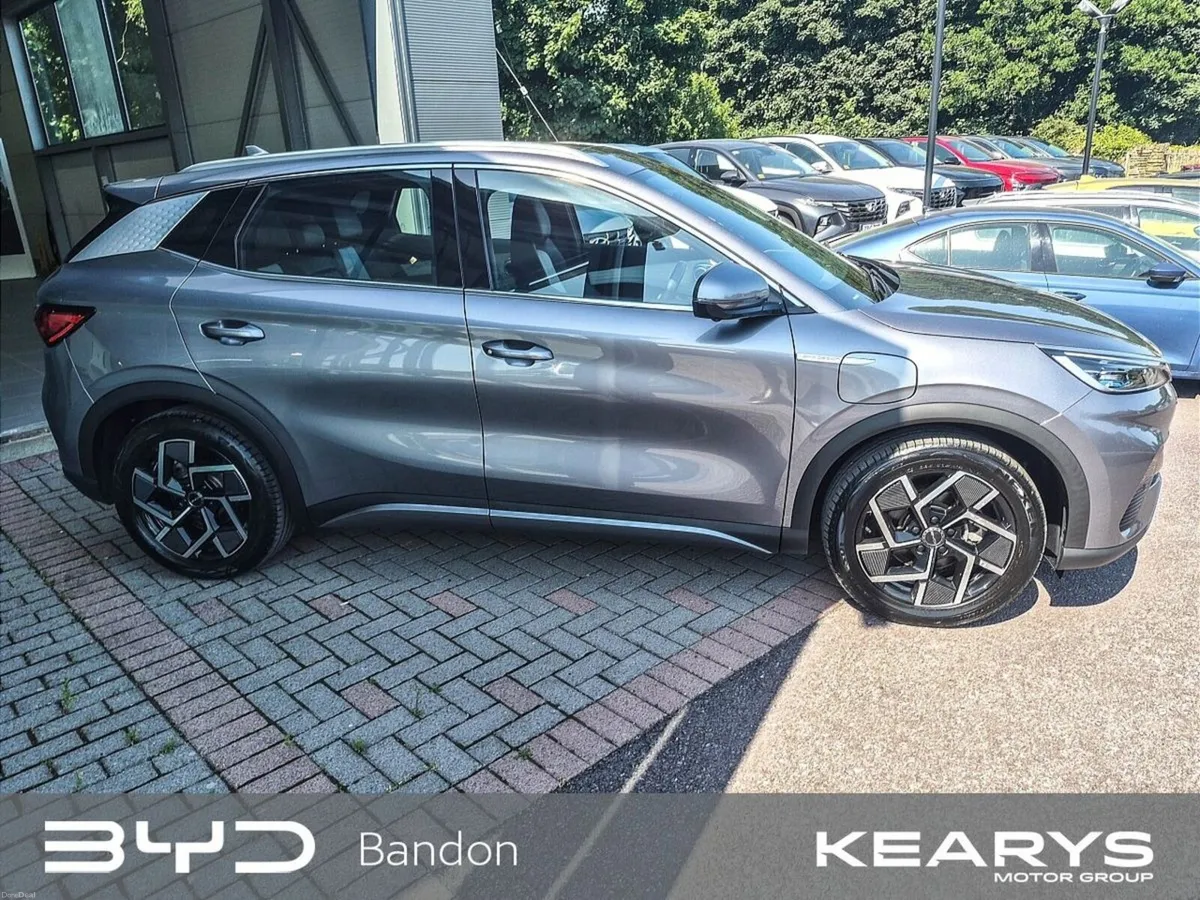 BYD ATTO 3 Design, 420 km range 60.5 kWh battery. - Image 6
