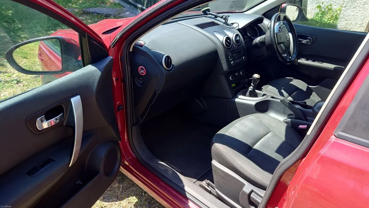 Nissan Qashqai 2011 - Image 5