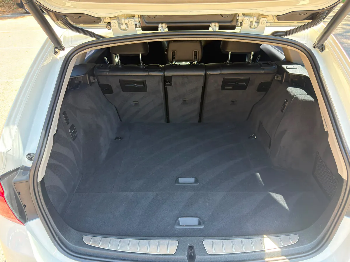 2017 BMW 3-Series 320D estate - Image 6