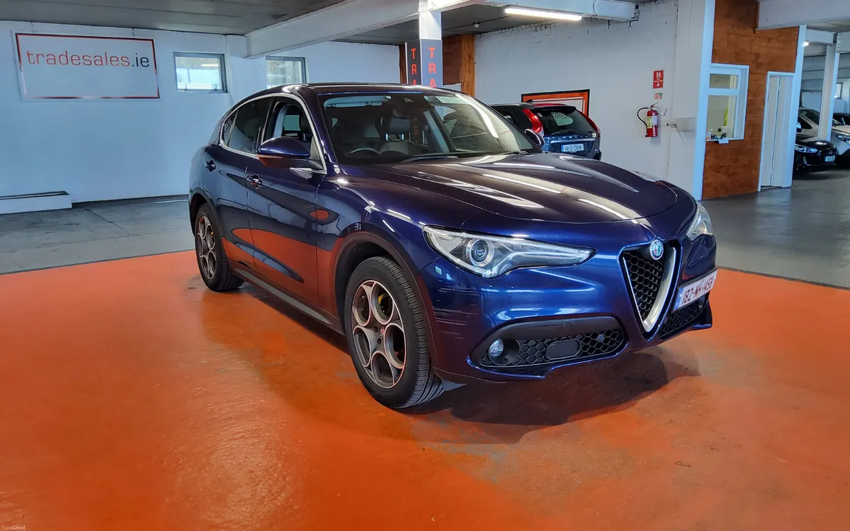 Alfa Romeo Stelvio 2018 - Image 1