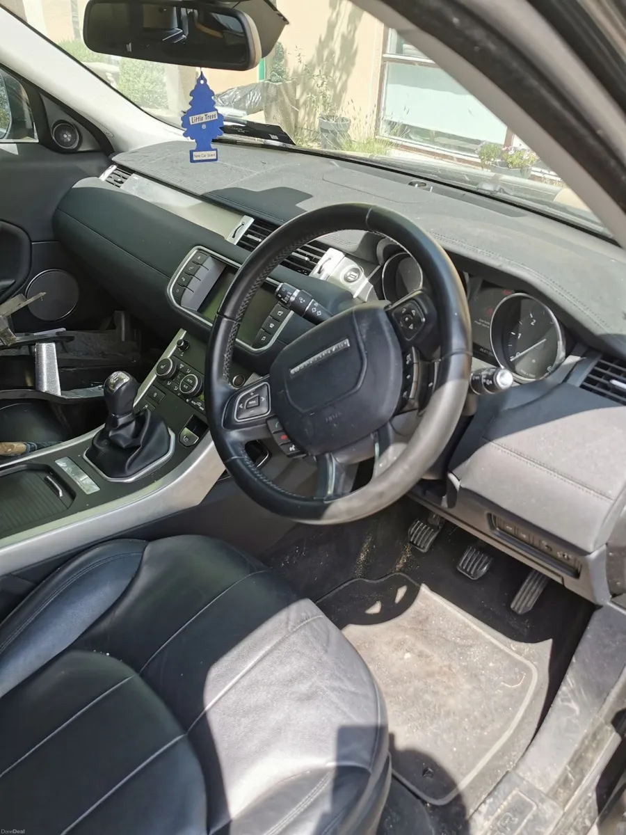 Land Rover Range Rover Evoque 2017 - Image 2