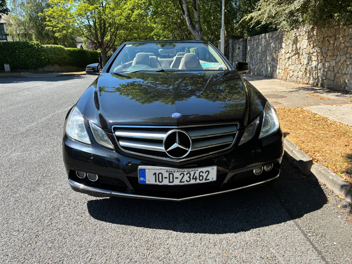 Mercedes-Benz E250 CDI Conv - Image 2