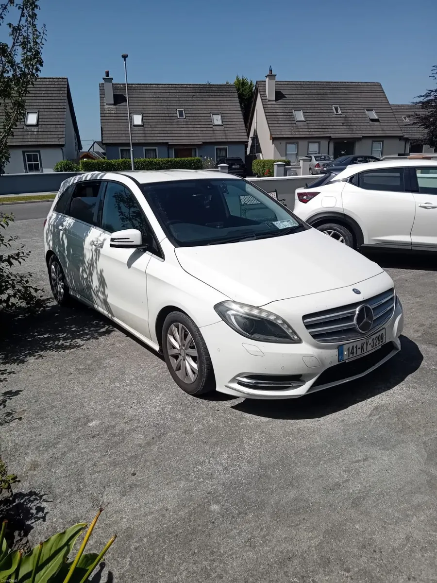Mercedes-Benz B-Class 2014 - Image 1