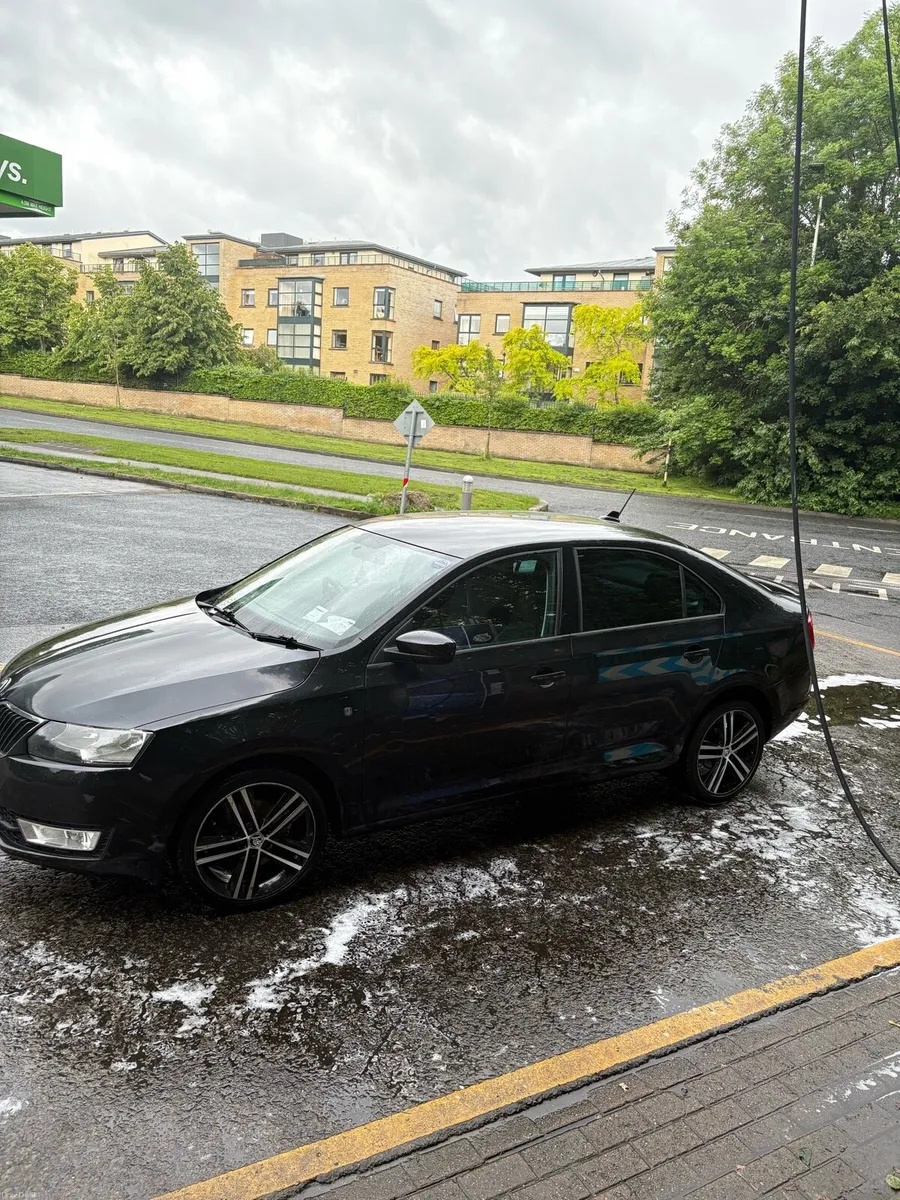 2014 Skoda Rapid 1.2 TSI - Image 4