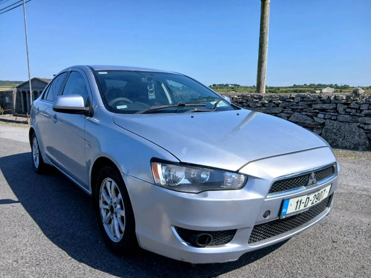 2011 Mitsubishi Lancer - Image 2