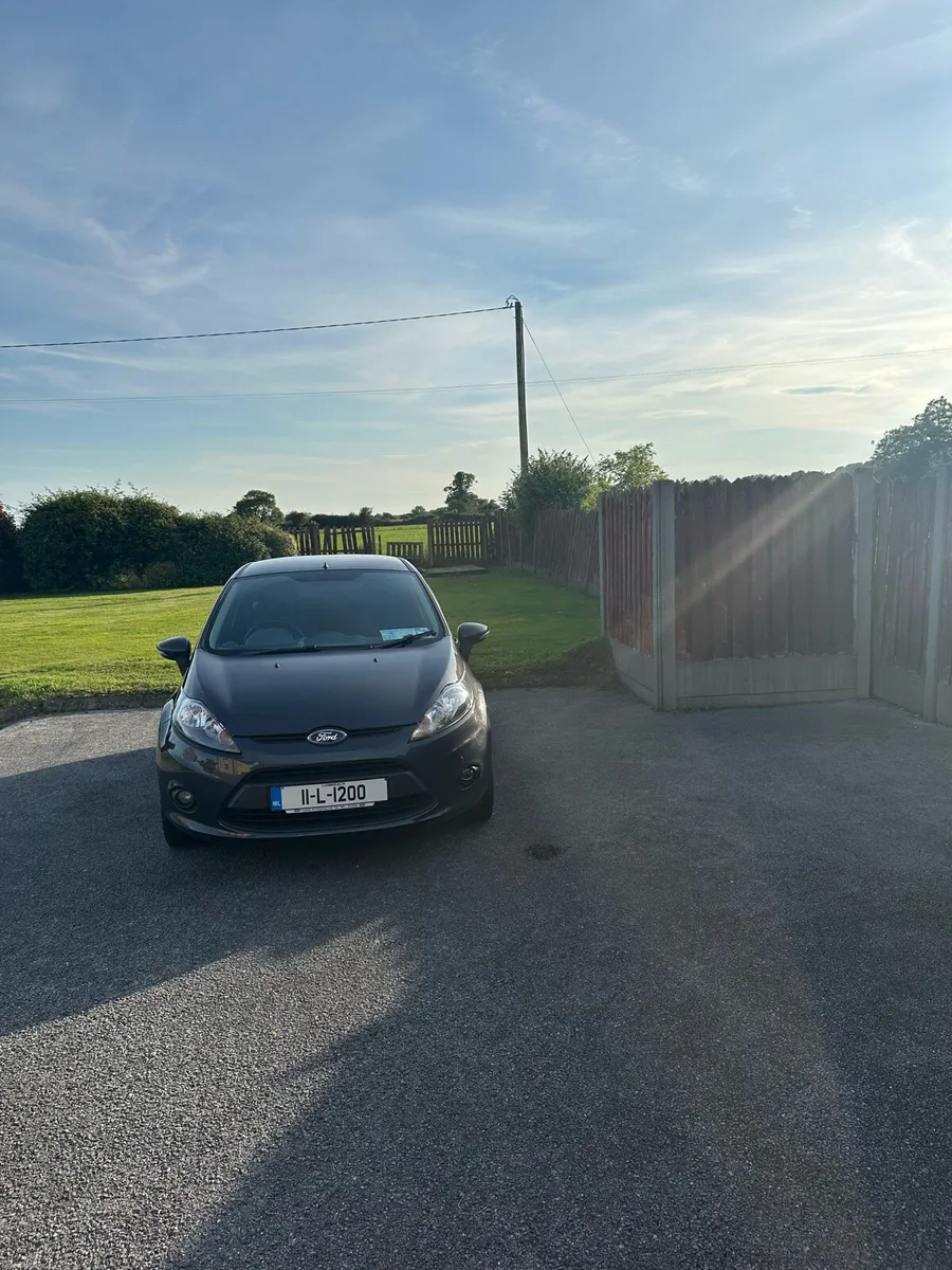 Ford fiesta - Image 2