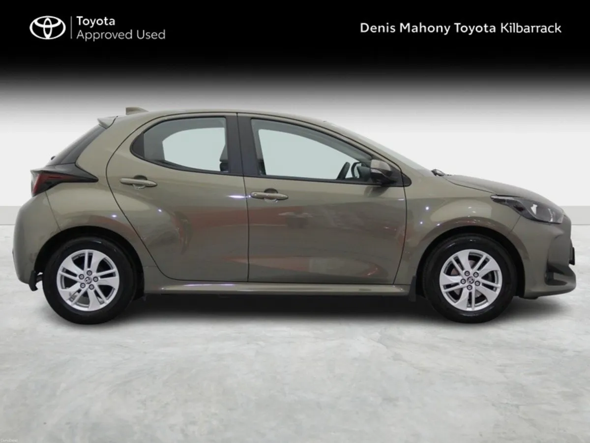 Toyota Yaris 1.0 LUNA 4DR - Image 3