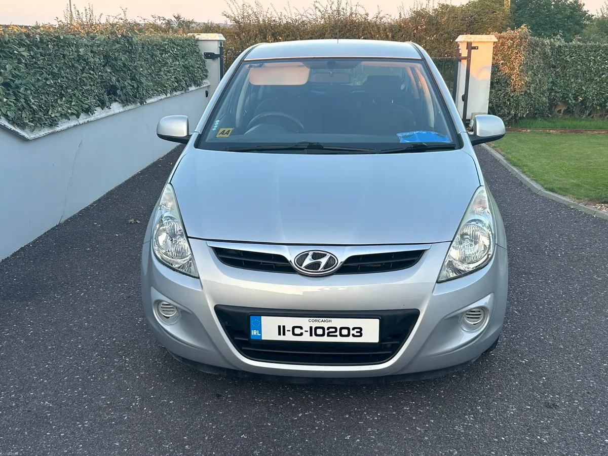Hyundai i20 2011 new NCT low miles - Image 4