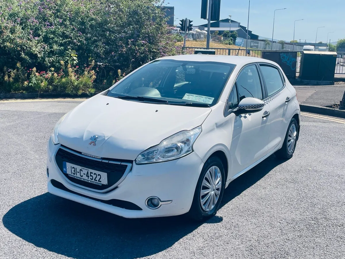Peugeot 208 - Image 3