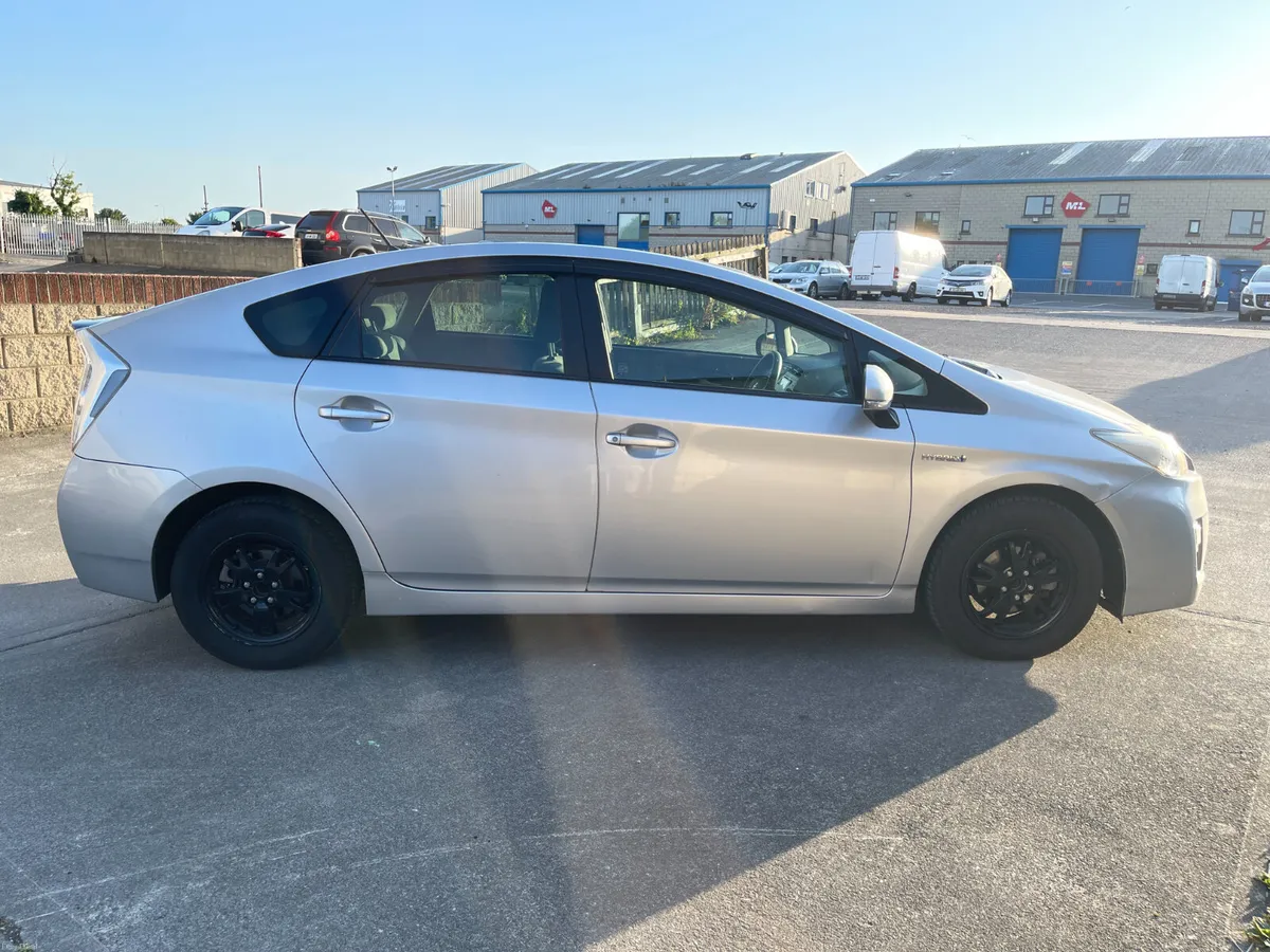 2011,Toyota Prius , New Nct 03/2027,Road Tax 11/26 - Image 4