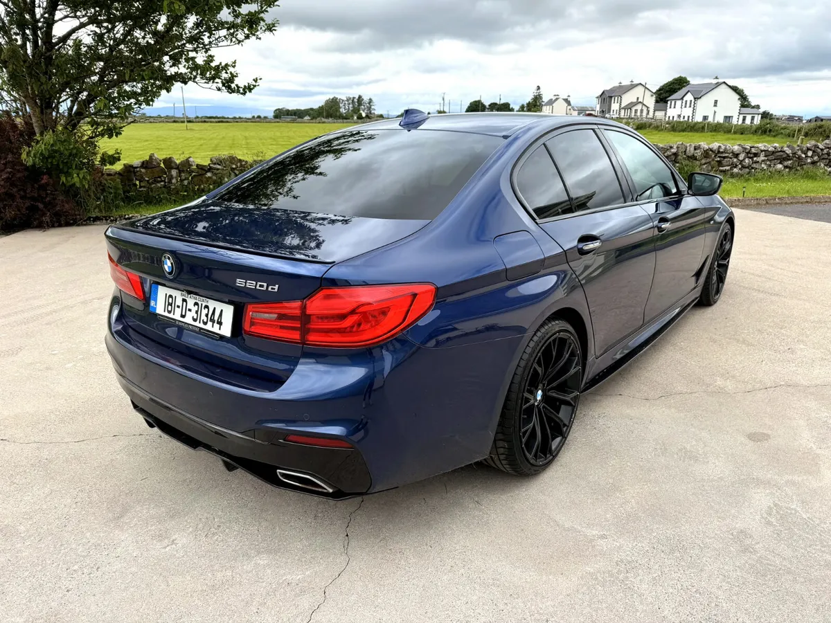 BMW 5-Series 2018 - Image 2