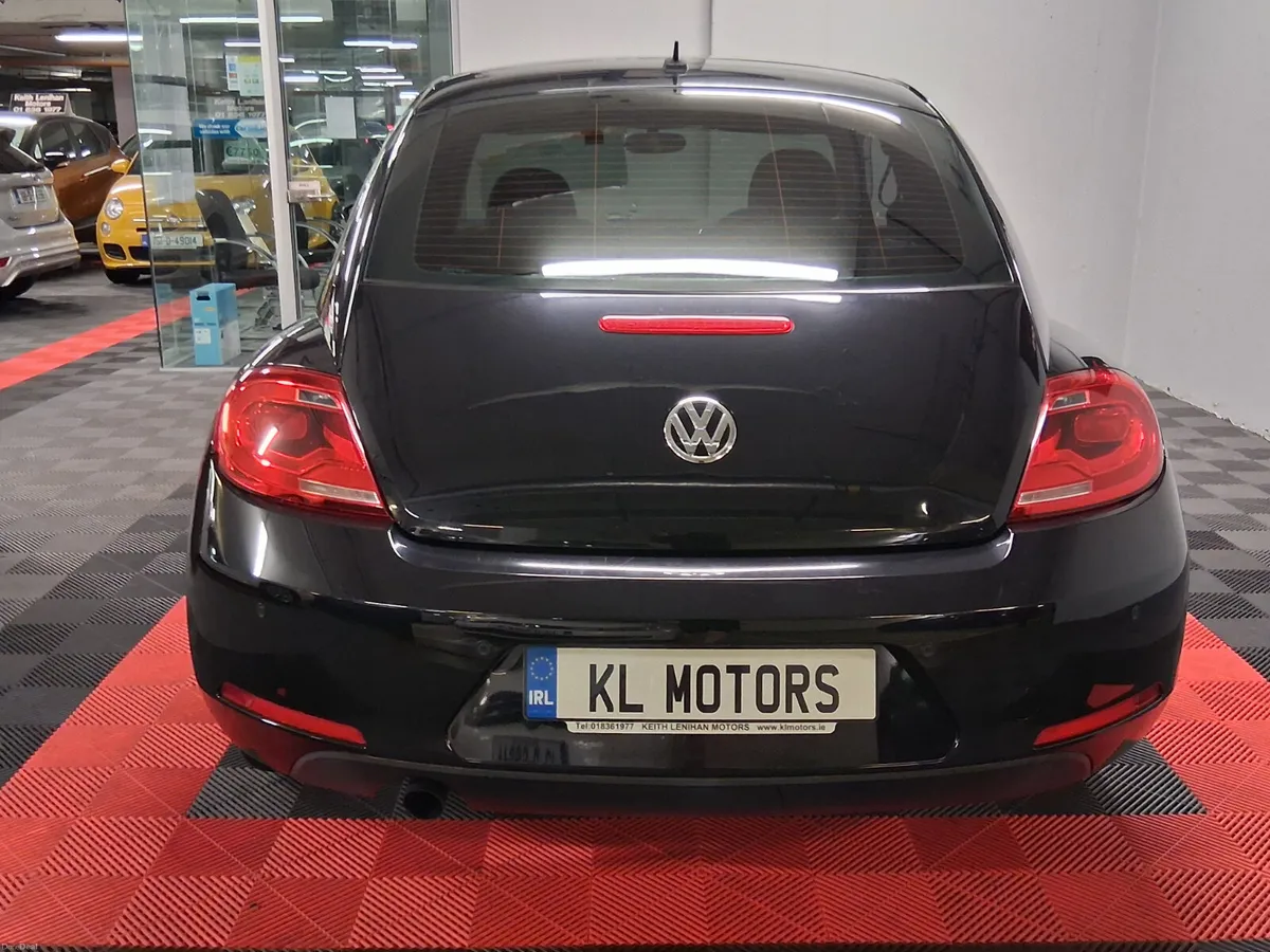 2012 VOLKSWAGEN BEETLE Only 93kms, Auto - Image 5