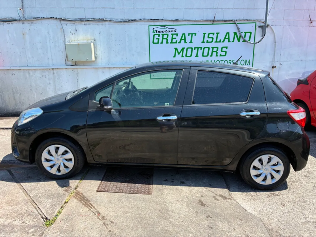 Toyota Vitz 1.0i PETROL AUTOMATIC - Image 6