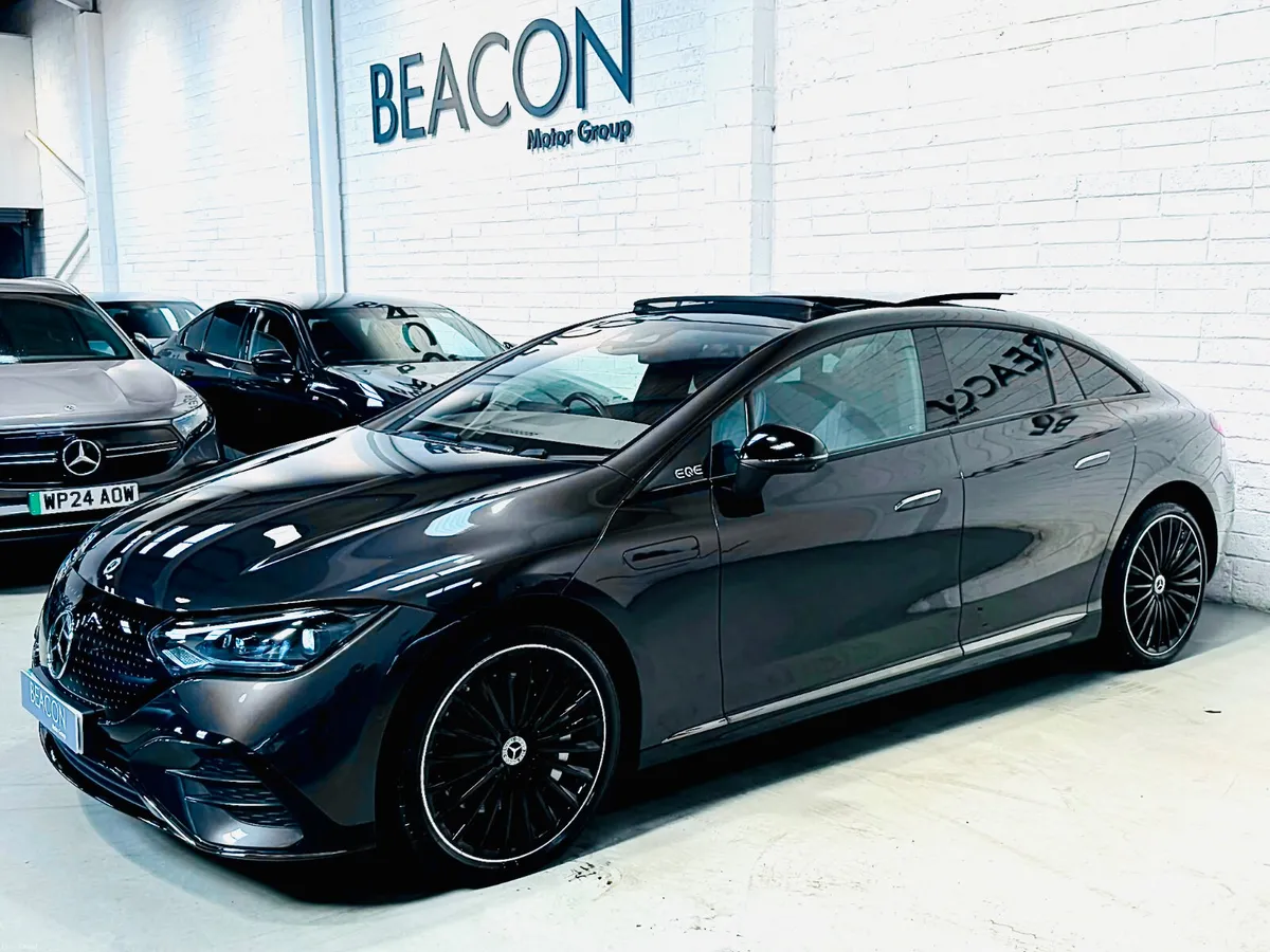 2025*MERCEDES EQE 350+ AMG LINE PREMIUM PLUS NIGHT - Image 5