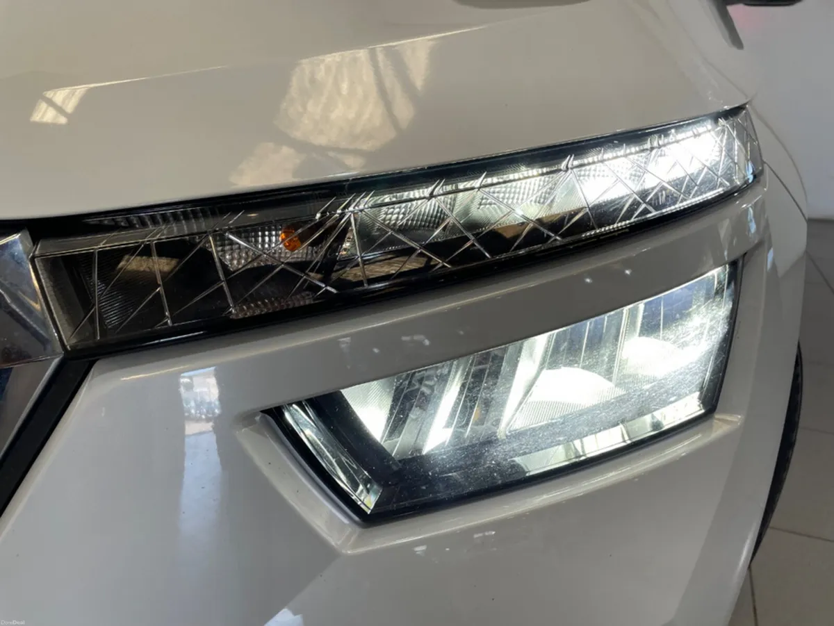 Skoda Kamiq ACTIVE 1.0 TSI 95BHP 5DR FULL SERVICE - Image 5