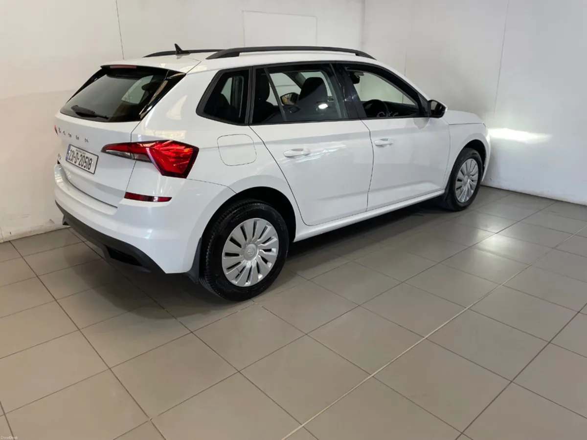 Skoda Kamiq ACTIVE 1.0 TSI 95BHP 5DR FULL SERVICE - Image 3