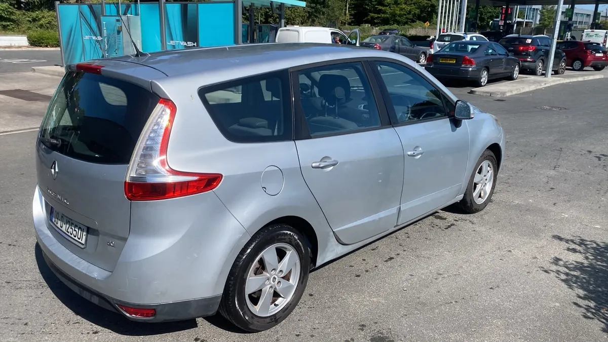 Renault Grand Scenic 2009 - Image 4