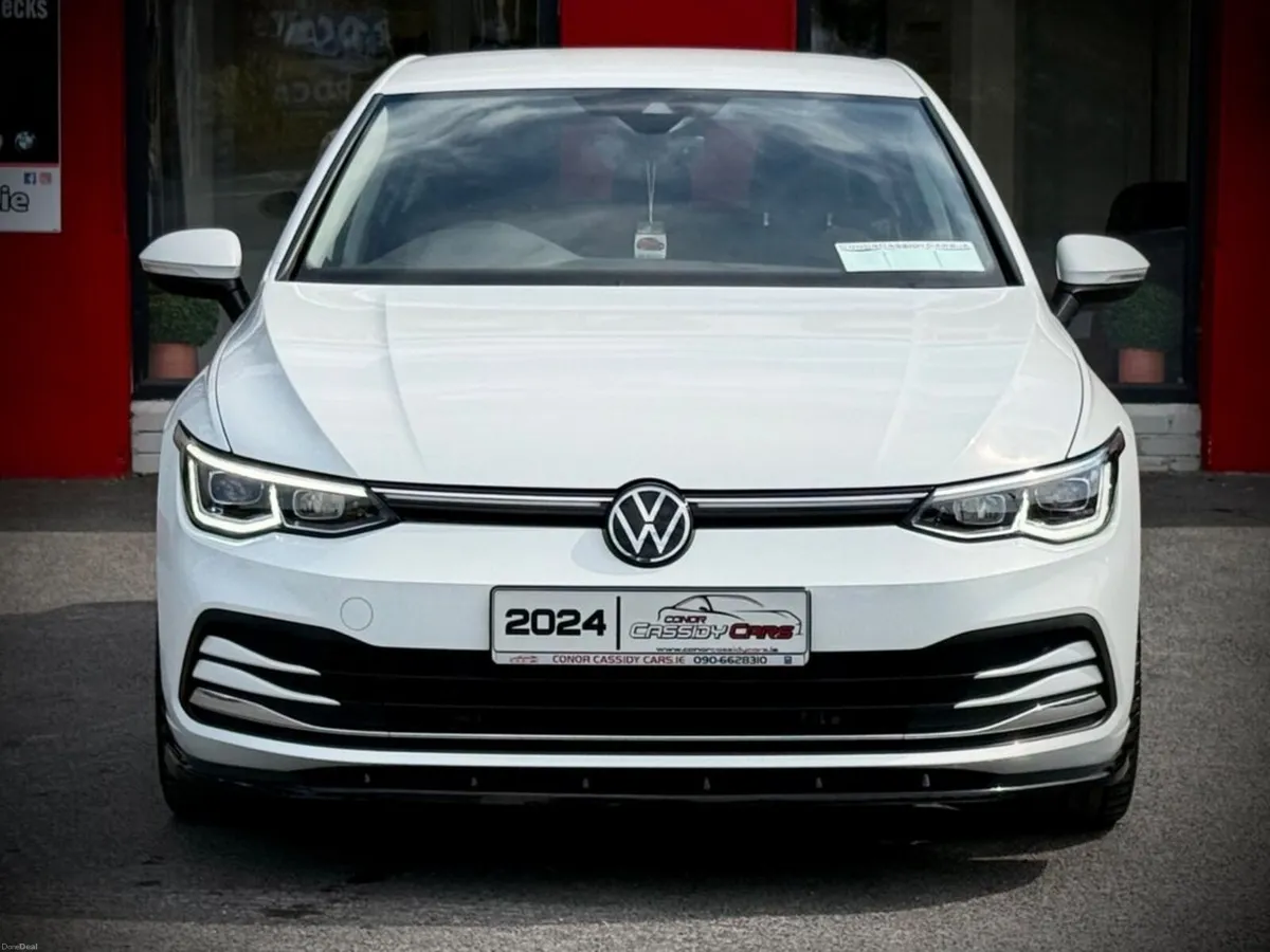 Volkswagen Golf LIFE TDI // KITTED // SAME DAY FIN - Image 2
