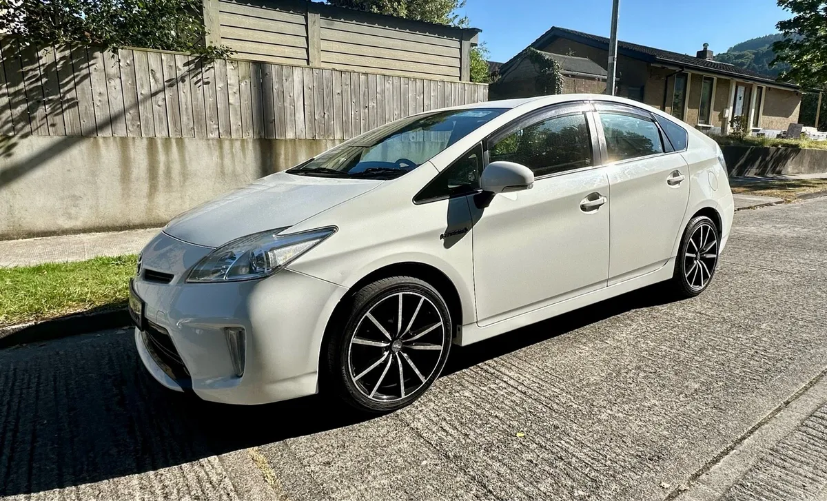 Toyota Prius 1.8 Hybrid Auto | Low Mileage | NCT - Image 1