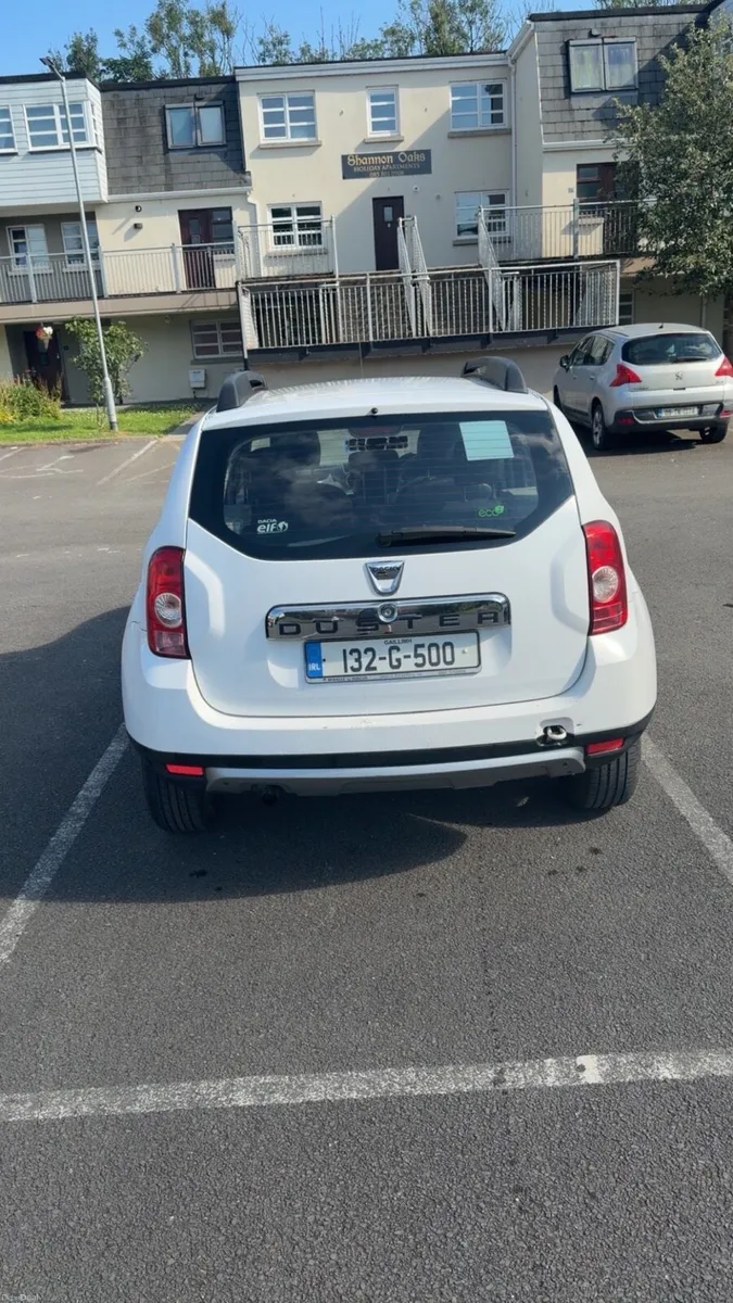 132 Dacia duster - Image 4
