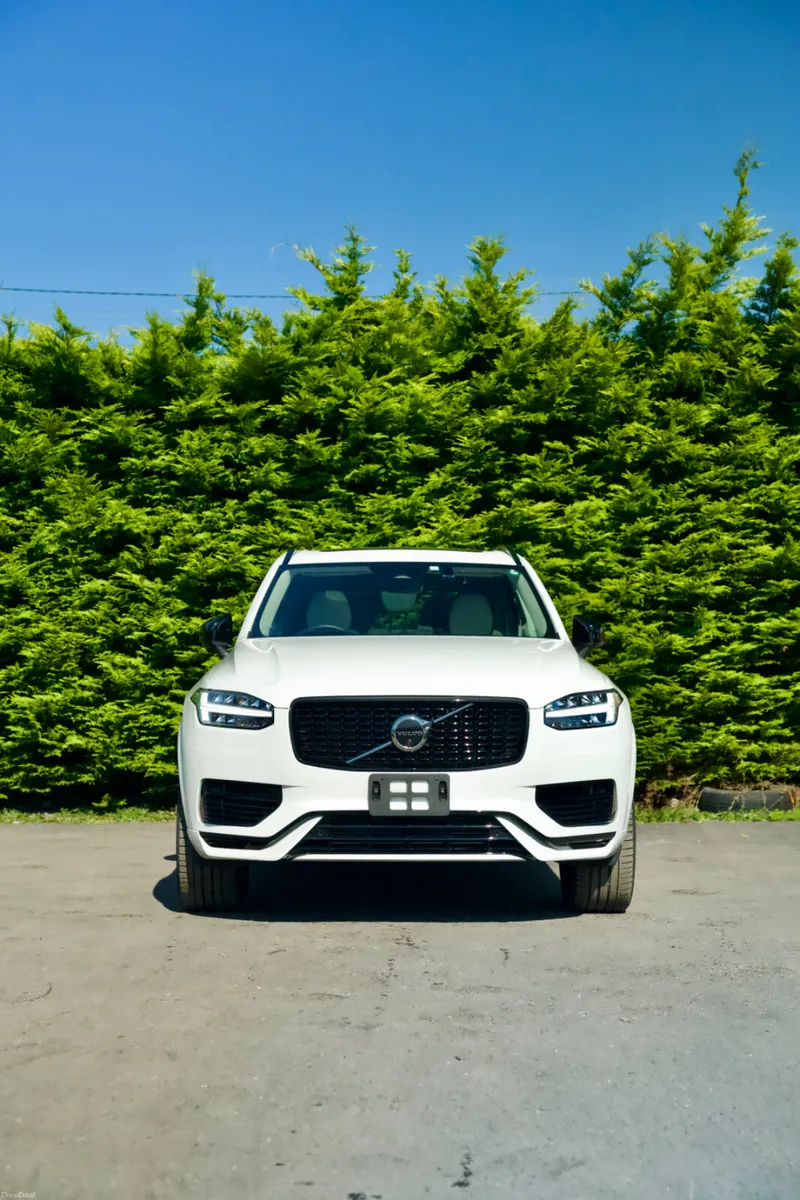 Volvo XC90 T8 Ultimate 2022- Seven Seater SUV - Image 2